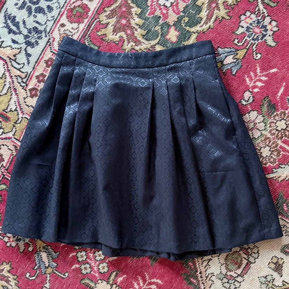 Banana Republic Skirt Women 6 Black Excellent Jacquard Pleated Mini Geometric